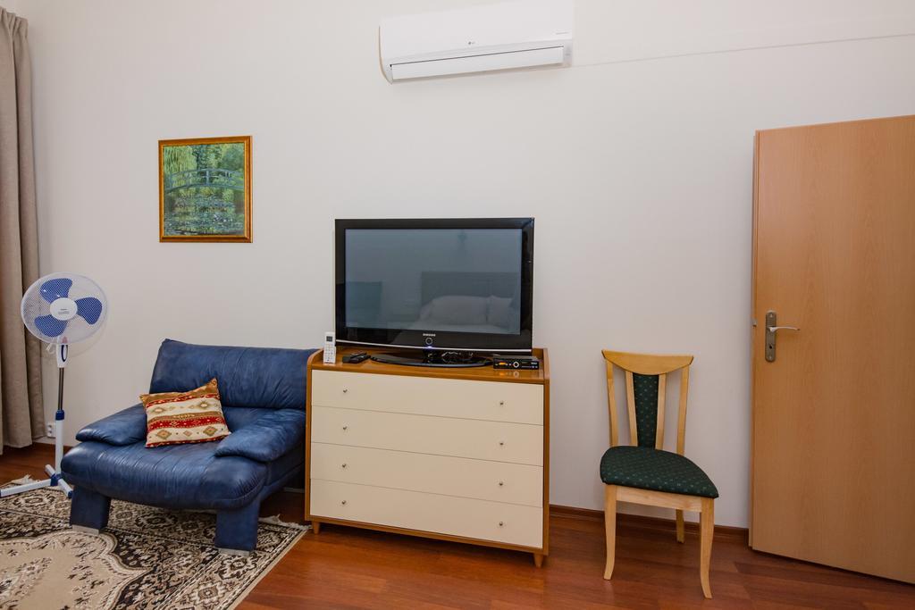 Apartment Aqua Vita كارلوفي فاري المظهر الخارجي الصورة