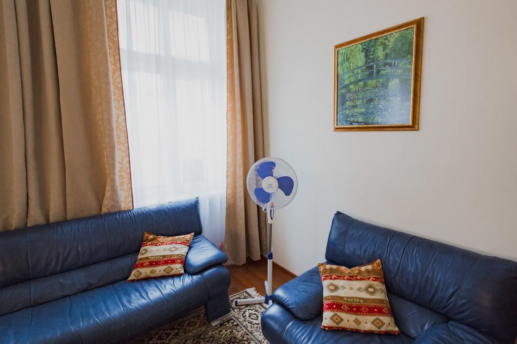 Apartment Aqua Vita كارلوفي فاري المظهر الخارجي الصورة