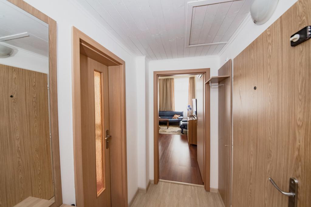 Apartment Aqua Vita كارلوفي فاري المظهر الخارجي الصورة